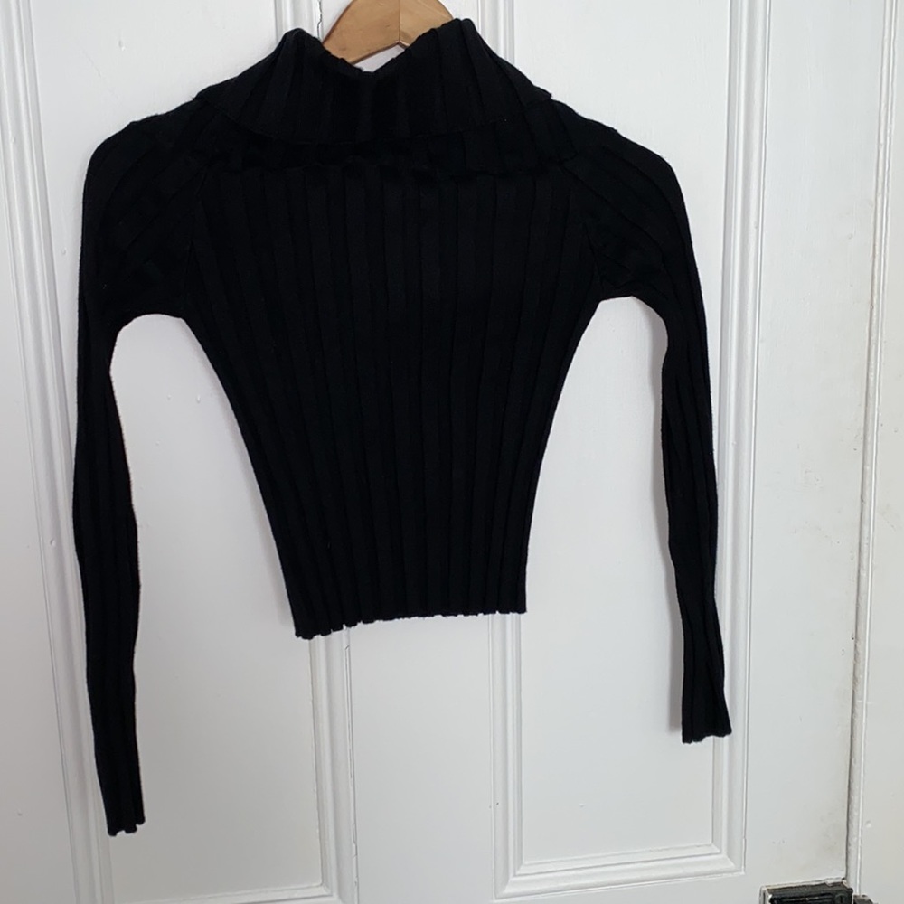 Zara Wide Ribbed Top - Picture 4 of 5